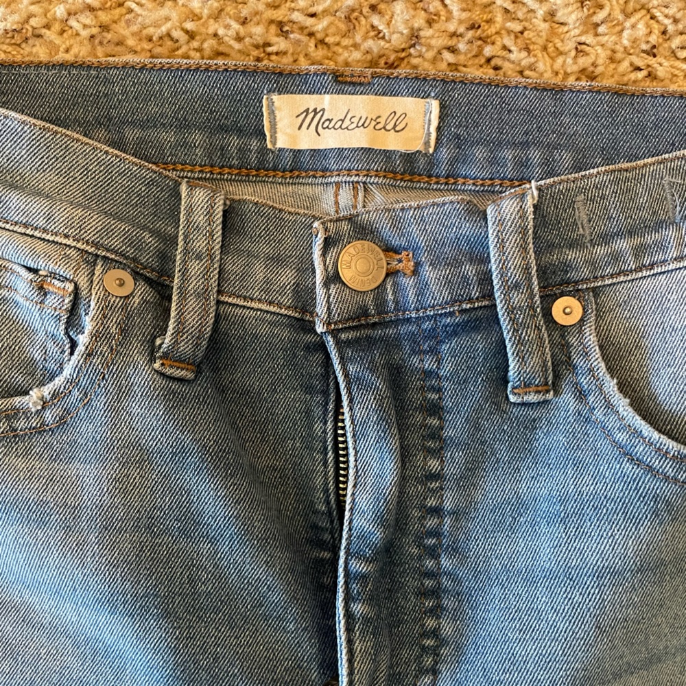 Madewell 10” High Rise Skinny Crop Jean - Picture 5 of 5